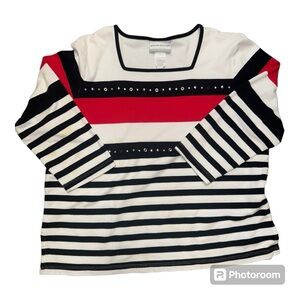 Women’s Alfred‎ Dunner Red, White, and Black Blouse with Square Neck. Petite Med